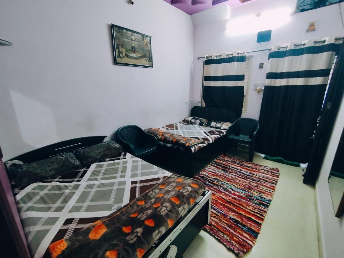 Kalpeshwar Homestay Ujjain Bagian luar foto