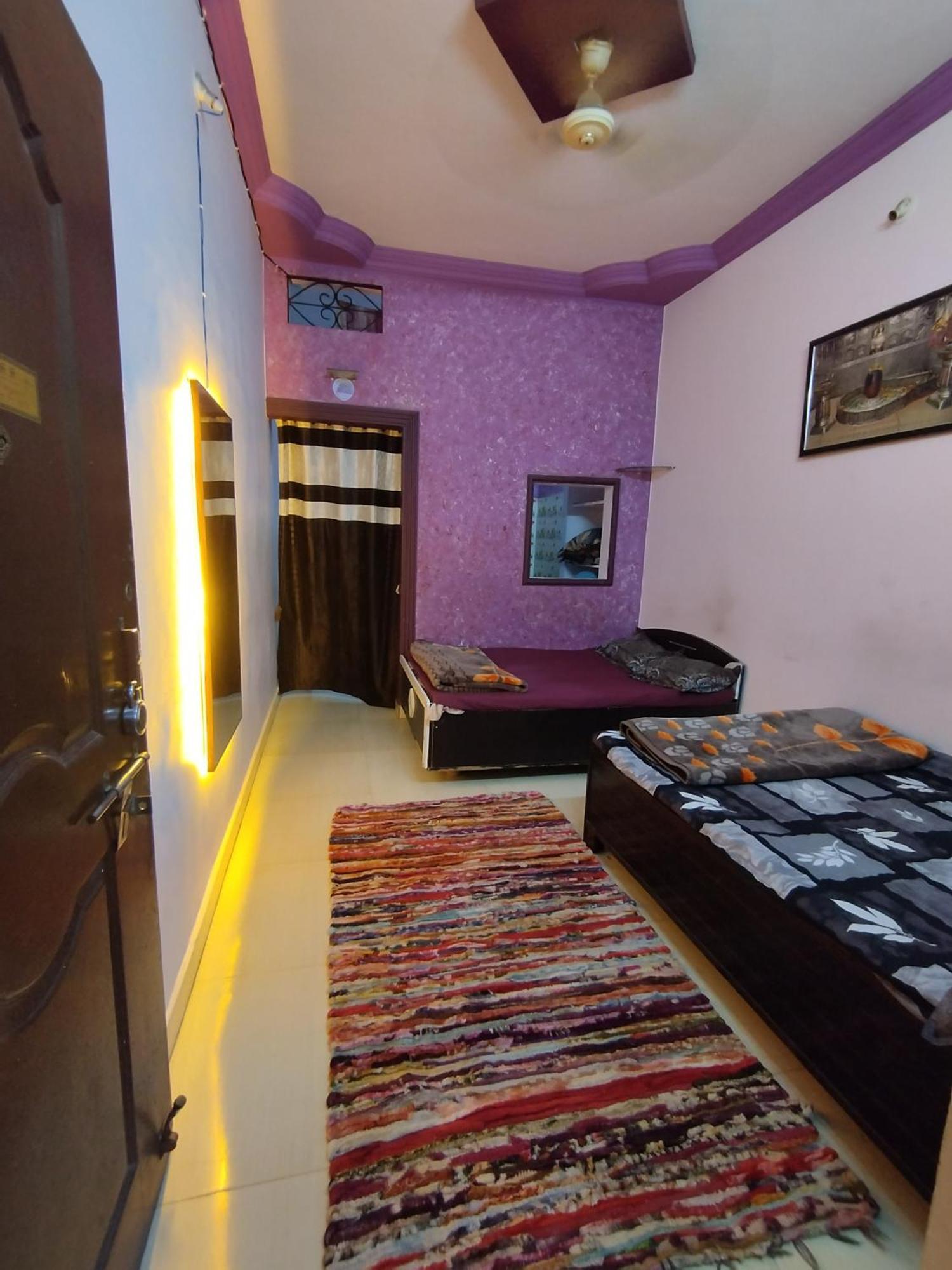 Kalpeshwar Homestay Ujjain Bagian luar foto